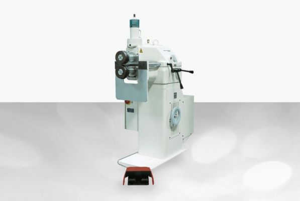 Sicken- und Bördelmaschine 417